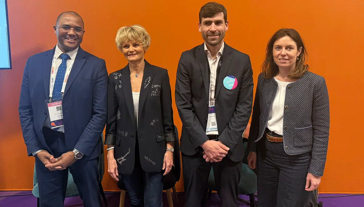 Jean-Luc Stanislas au Salon Infirmier 2026 avec les intervenants AP-HP, MNH et SPS sur la fatigue des soignants et la sécurité des soins